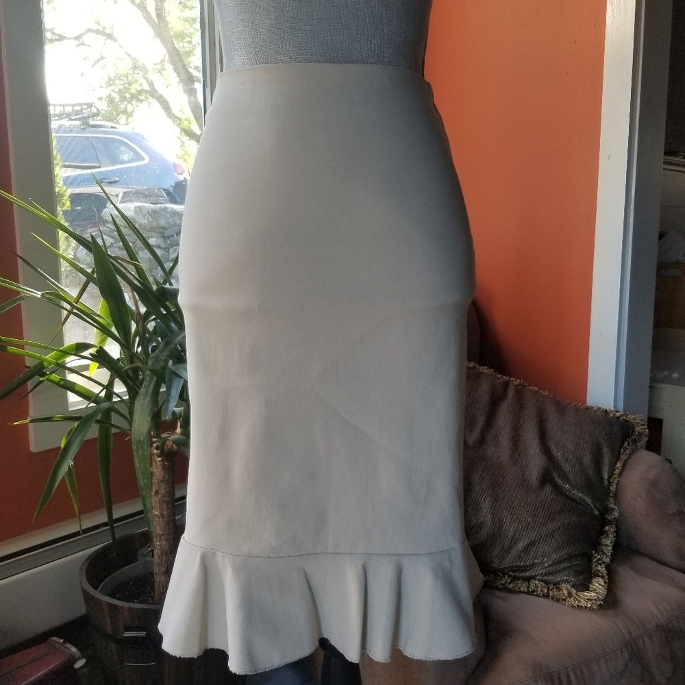 Spring Street Pencil Skirt